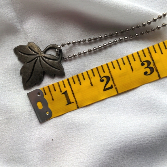 (2/$25) Oh Canada! maple leaf metallic necklace - Picture 4 of 4